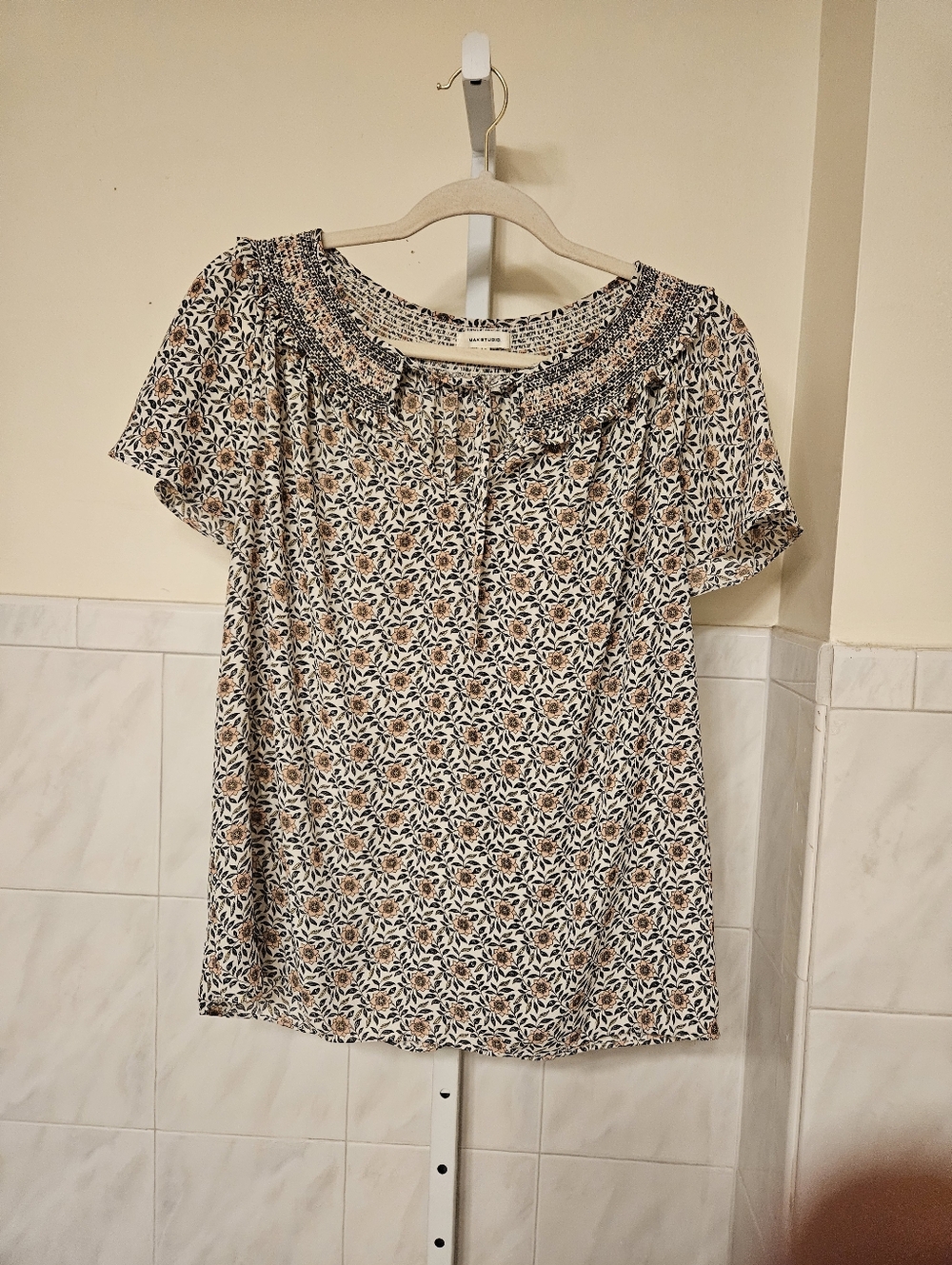 MAX STUDIO WOMEN TOP